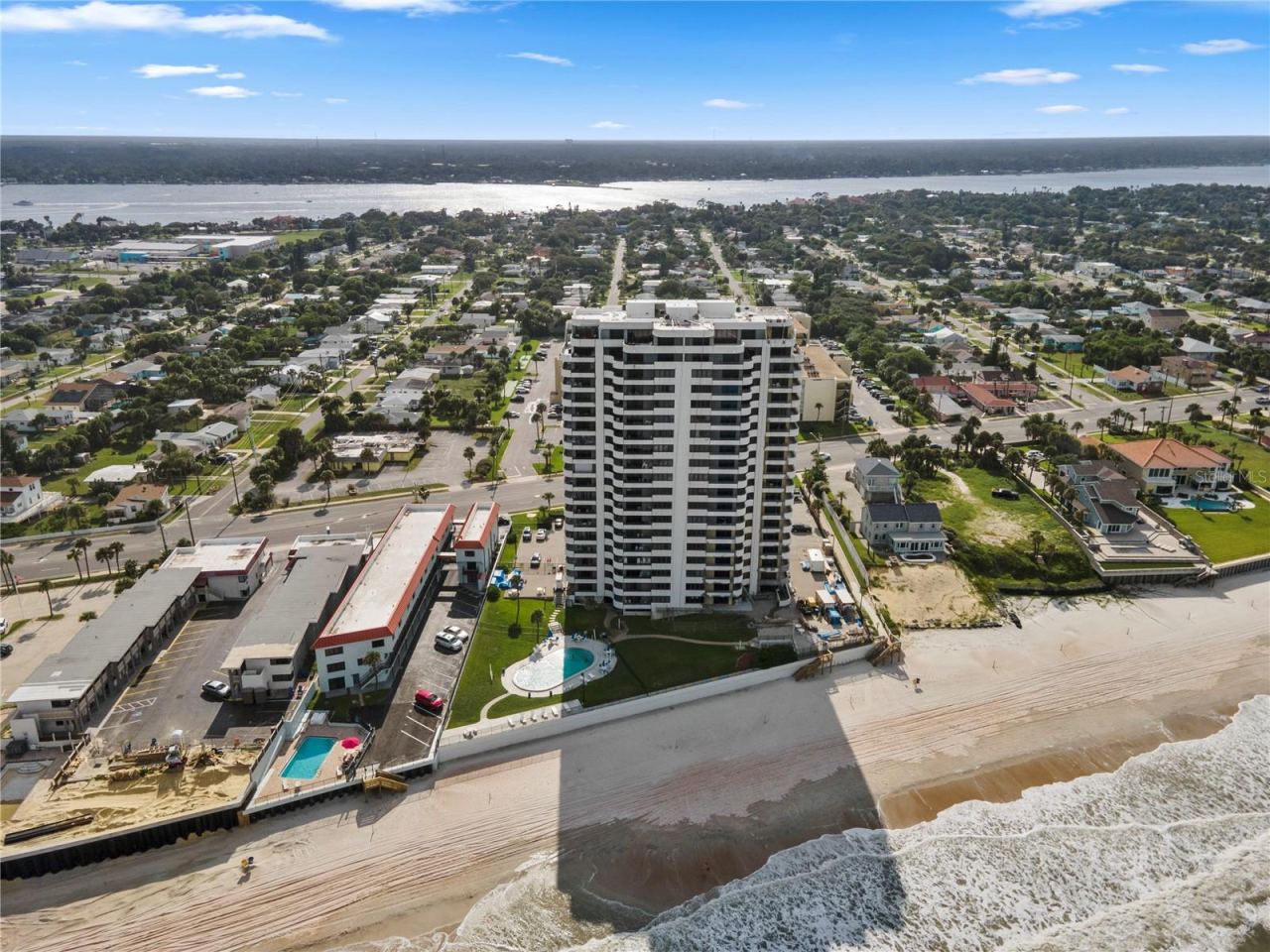 Photo 5 of 1420 N Atlantic Ave #703, Daytona Beach, FL 32118
