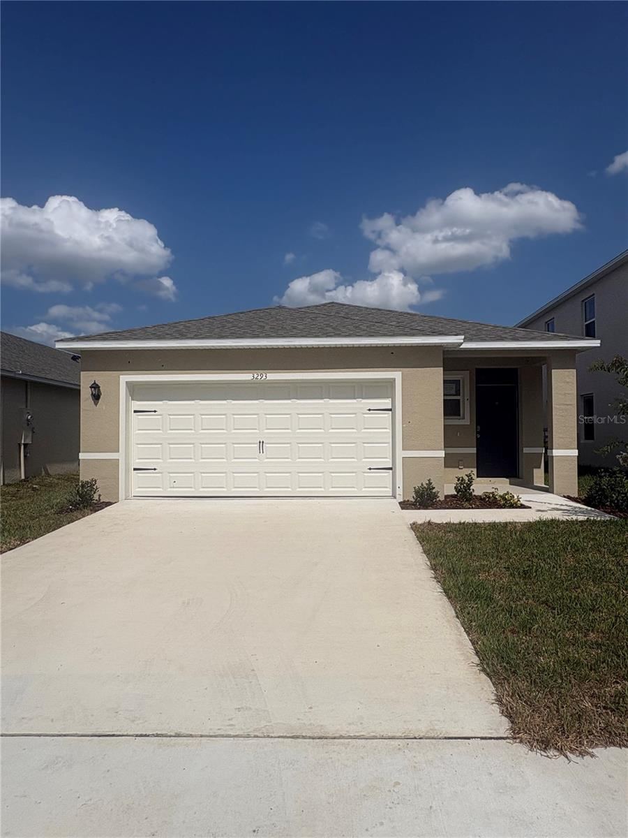 952 Bluet Dr, Port Orange
