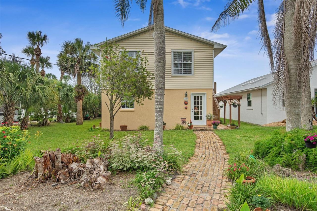309 Cypress St, Flagler Beach