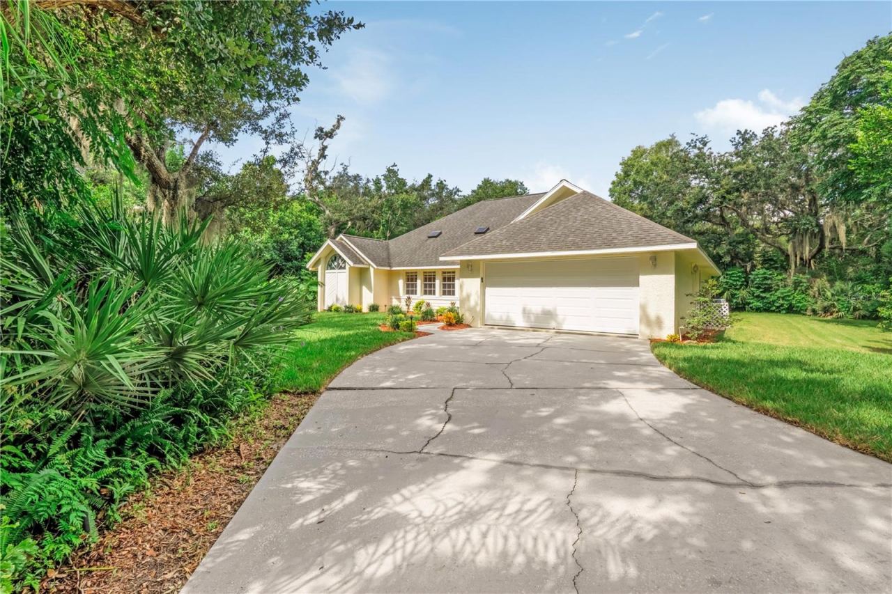 5812 Nob Hill Blvd, Port Orange, FL 32127