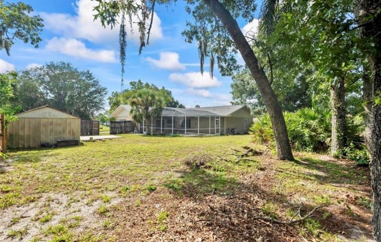 Photo 2 of 2831 Ascot Ln, Deltona, FL 32738