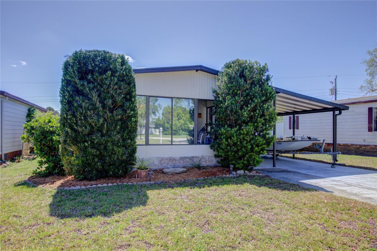 Photo 3 of 130 Pine St, Edgewater, FL 32141