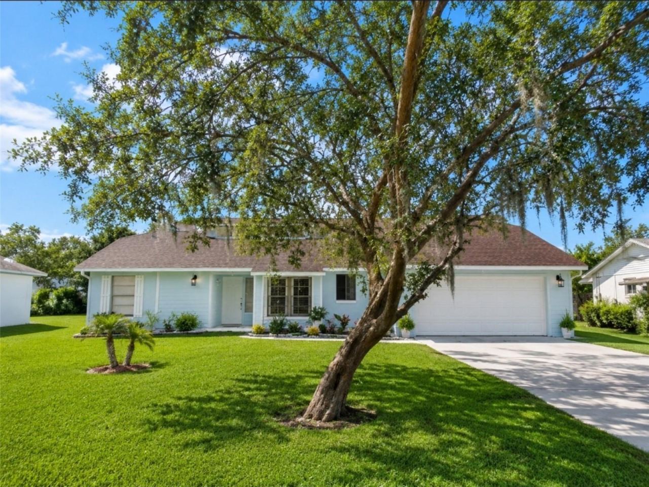 1819 Juniper Dr, Edgewater, FL 32132