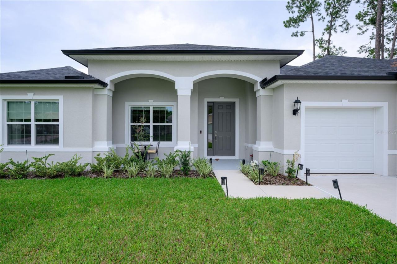 Photo 3 of 25 Edge Ln, Palm Coast, FL 32164