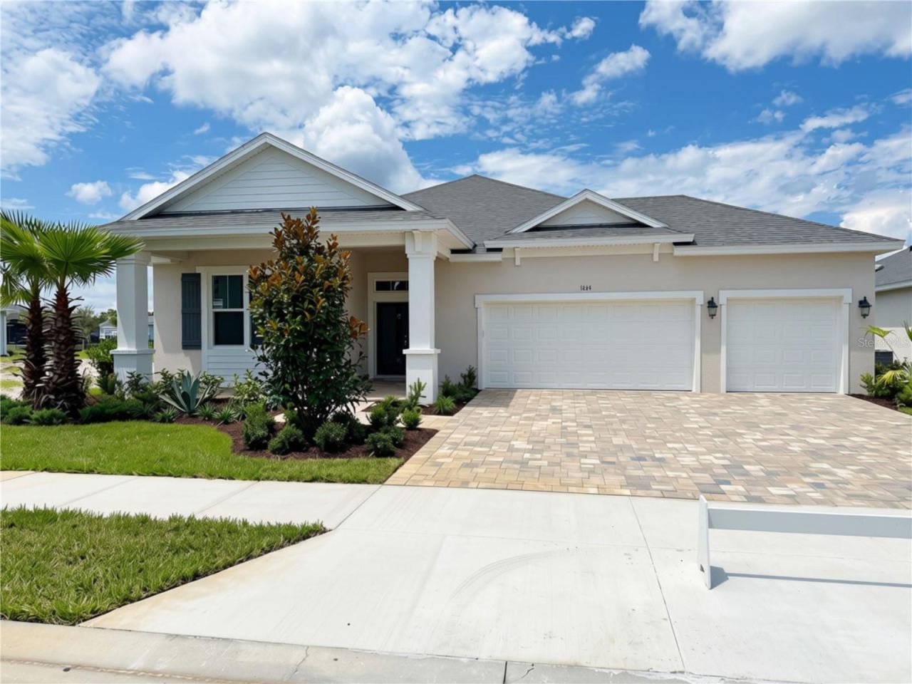 Photo 2 of 1664 Lake Reserve Dr, Deland, FL 32724