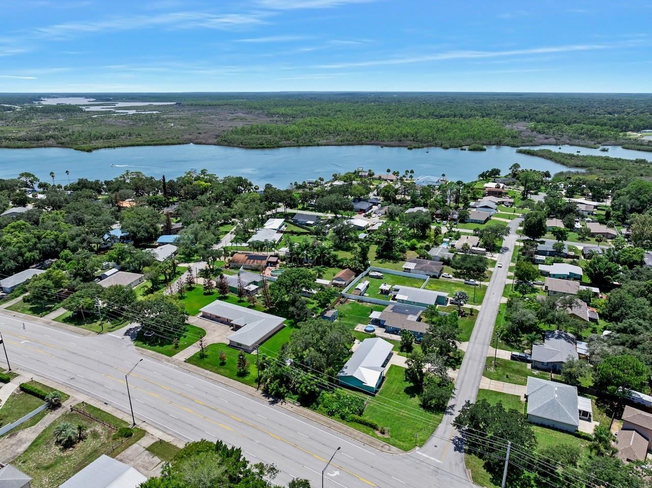 Photo 3 of 311 Acacia Dr, Port Orange, FL 32127