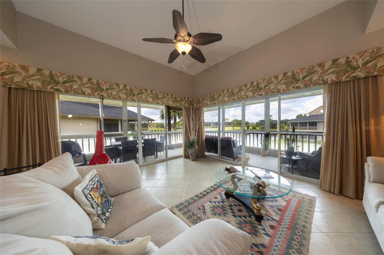 Photo 3 of 11 Magnolia Dr S #11, Ormond Beach, FL 32174