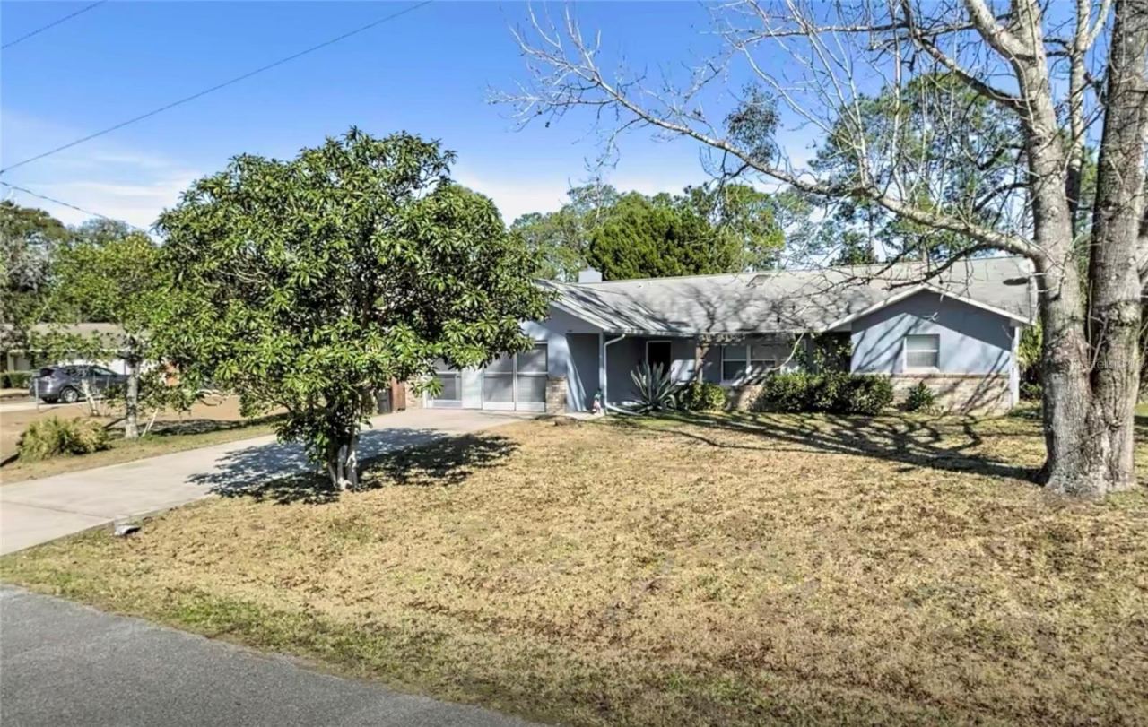 180 Beechwood Ln, Palm Coast