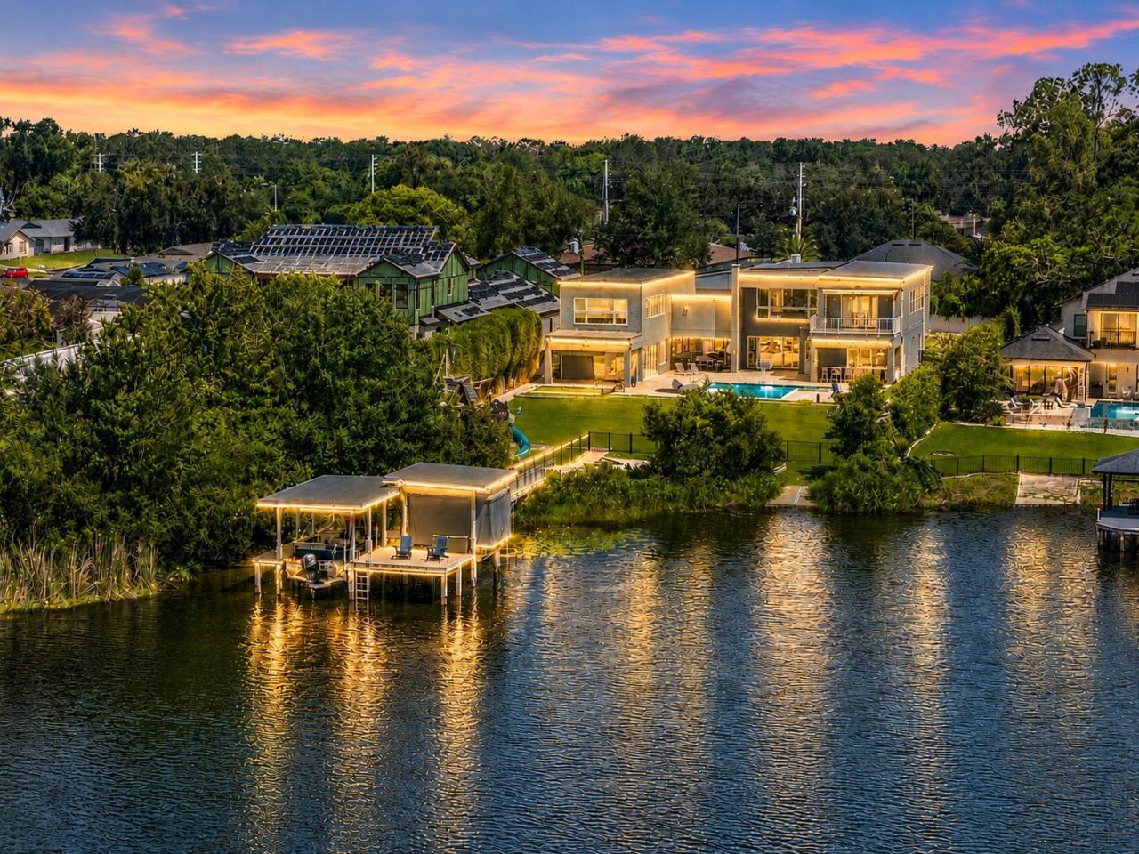 8922 University Blvd, Orlando