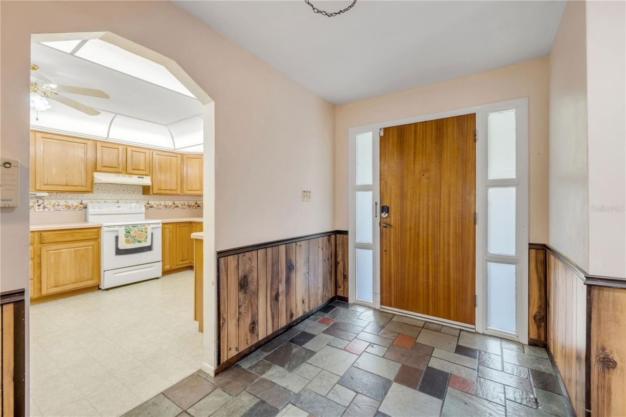 Photo 2 of 1428 Mardrake Rd, Daytona Beach, FL 32114