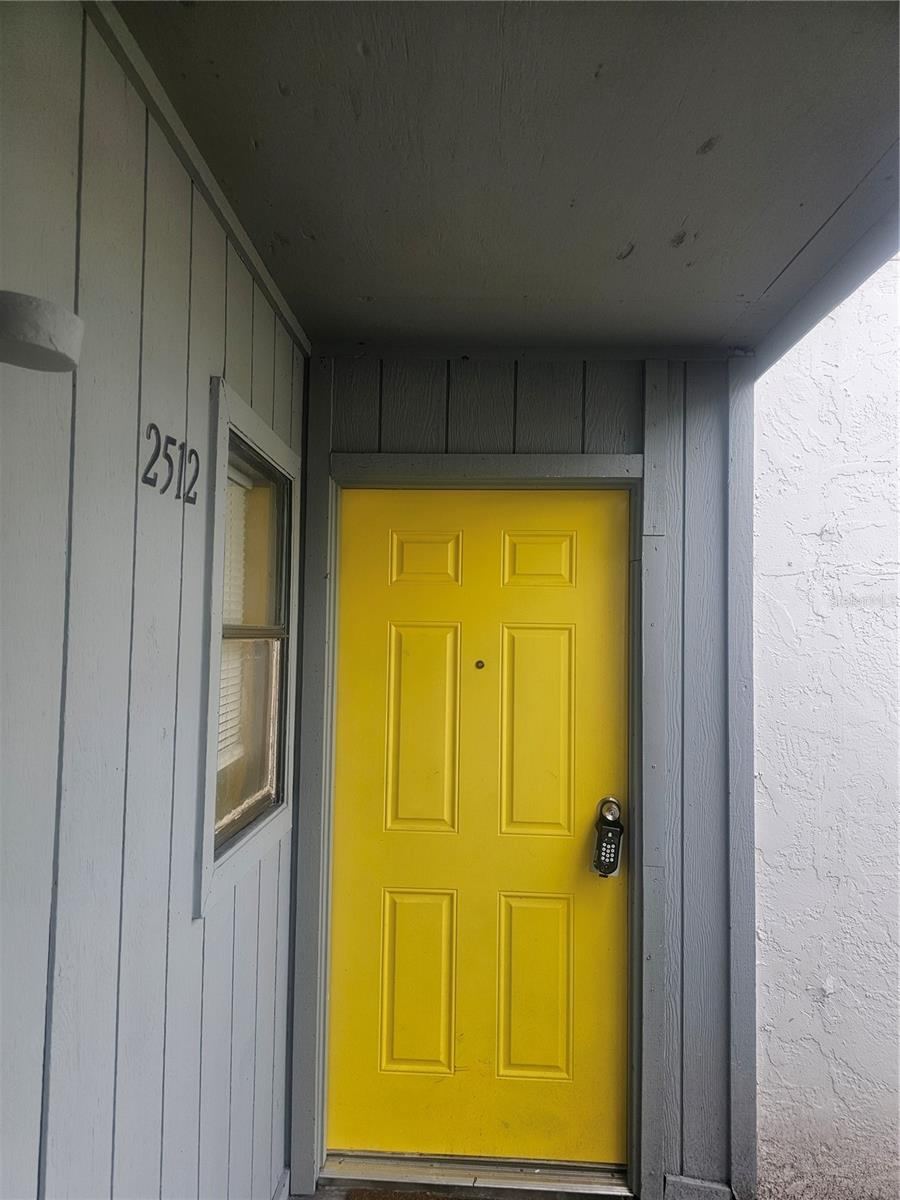 2512 Lemon Tree Ln #3c, Orlando