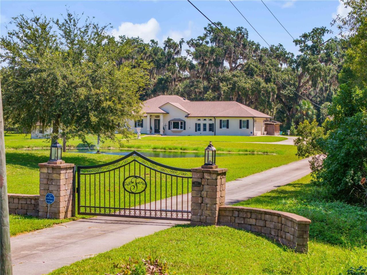 1780 Old Mission Rd, Edgewater, FL 32132