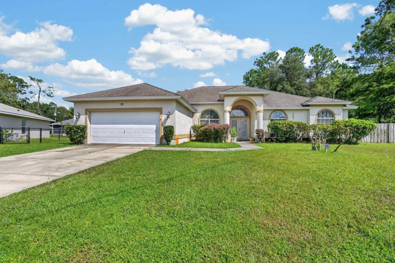 25 Kathryn Pl, Palm Coast, FL 32164