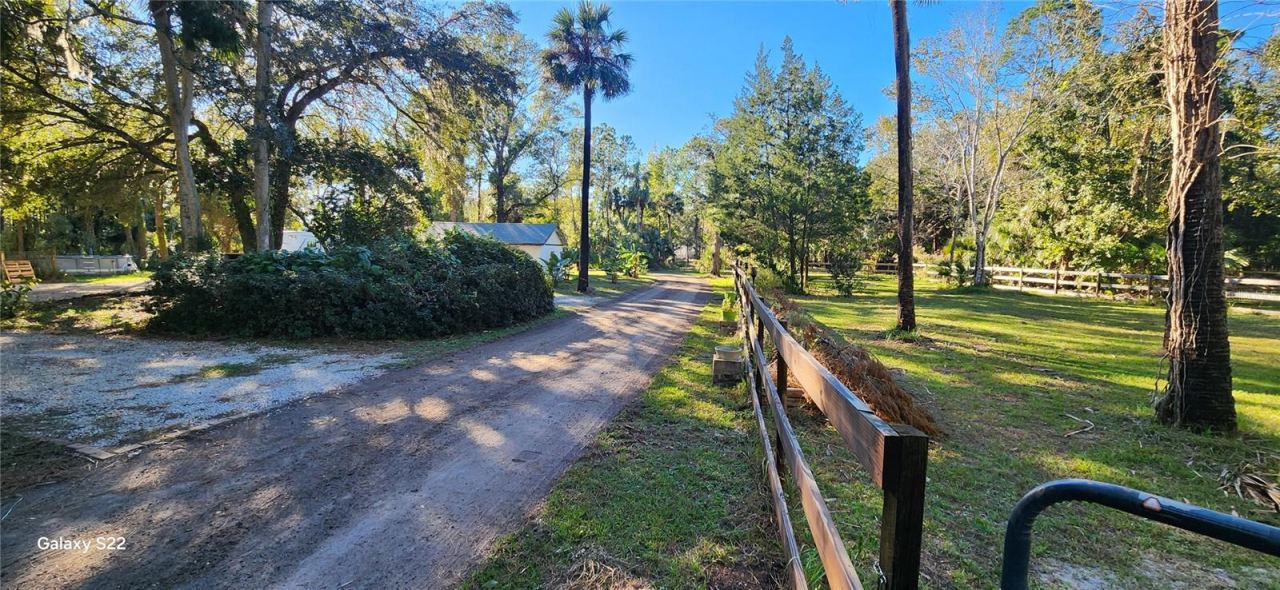 Photo 2 of 680 E Black Point Rd, Bunnell, FL 32110