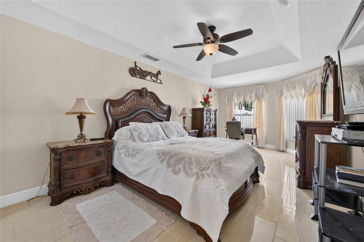 Photo 3 of 1418 Princess Paula Dr, Port Orange, FL 32129