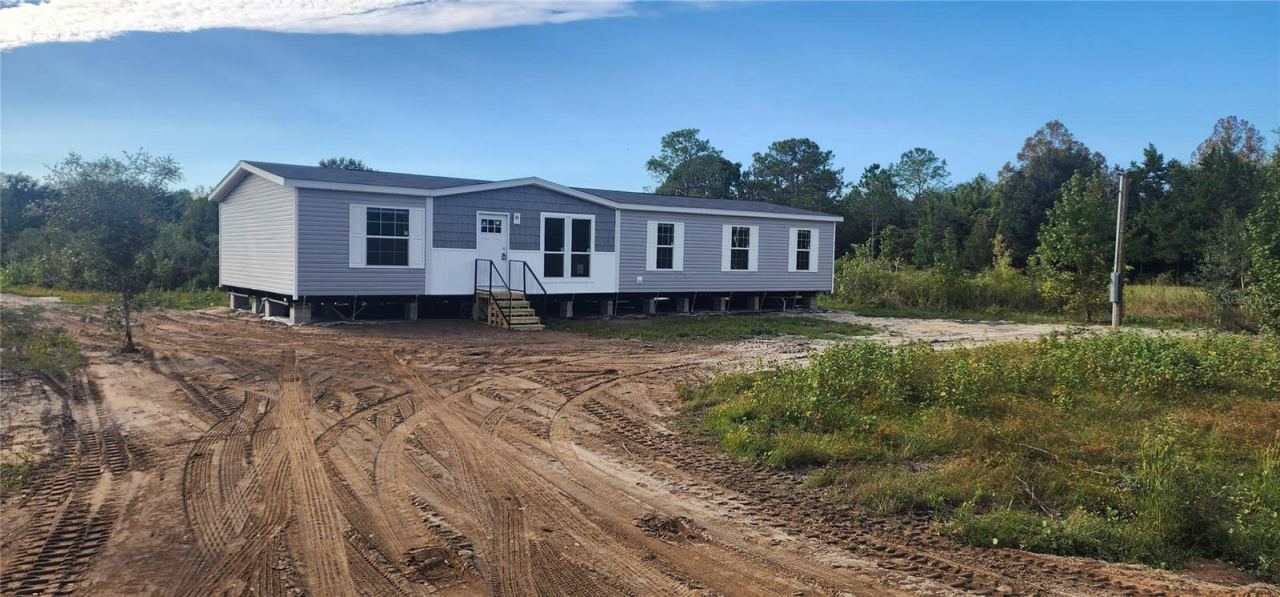 1636 Mistletoe St, Bunnell