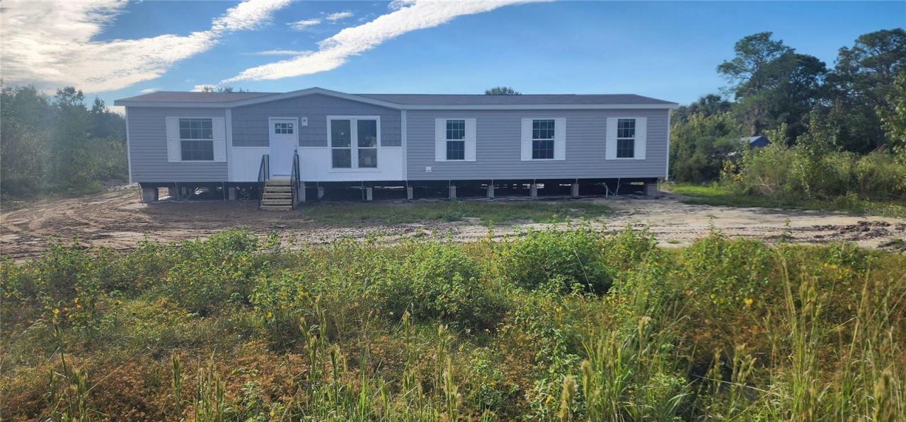 Photo 3 of 1636 Mistletoe St, Bunnell, FL 32110