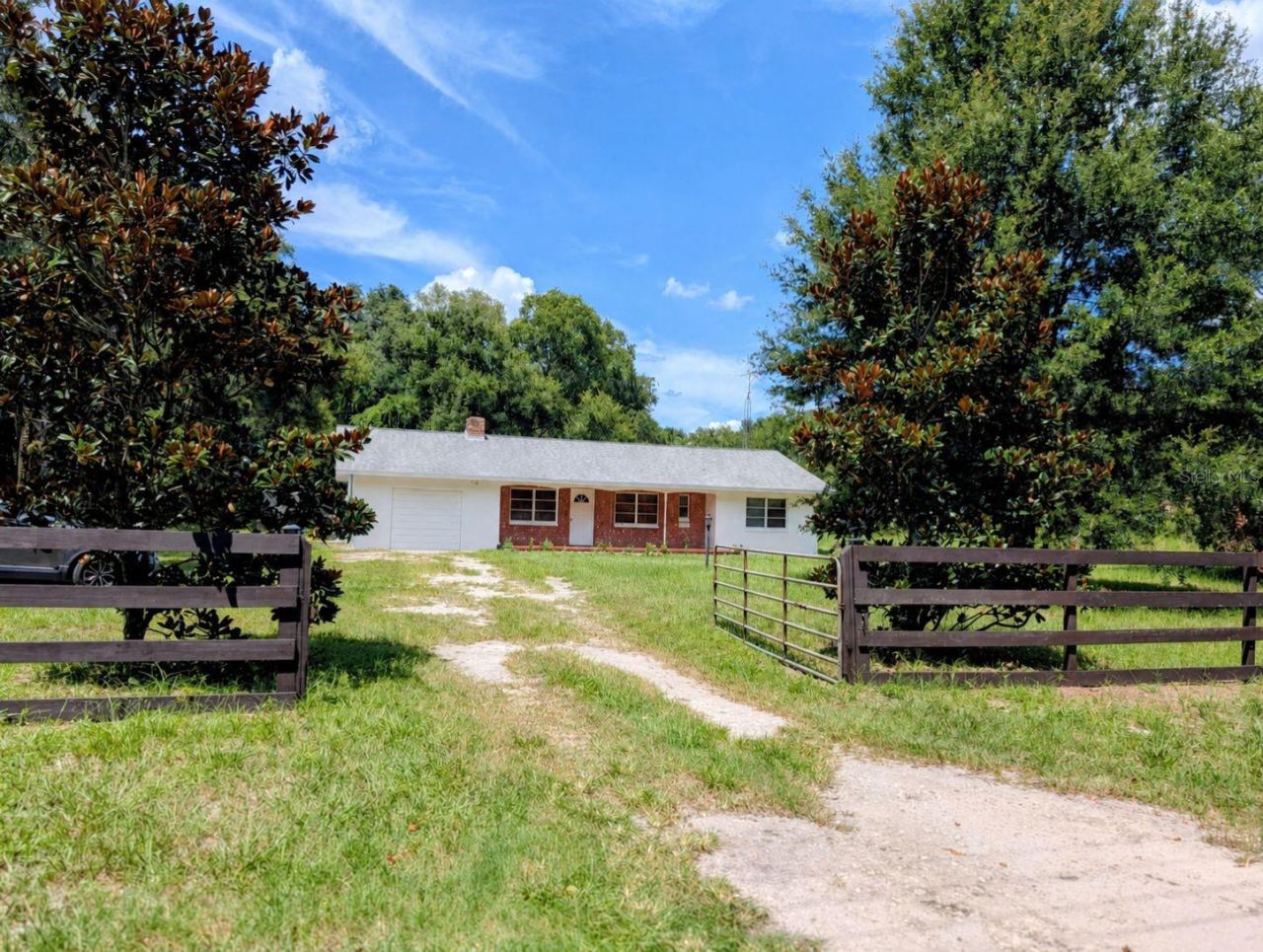 876 Shaw Lake Rd, Pierson