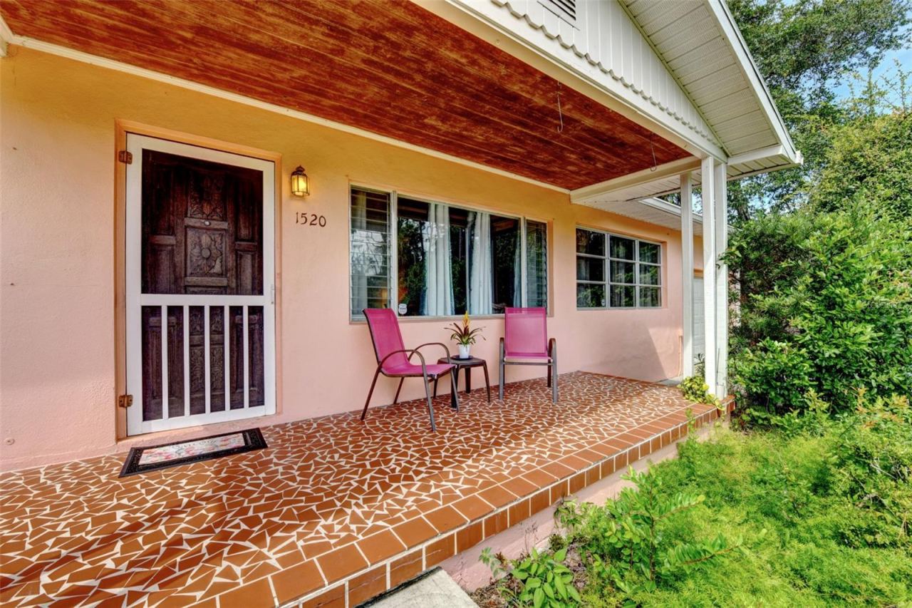 Photo 3 of 1520 Moravia Ave, Holly Hill, FL 32117