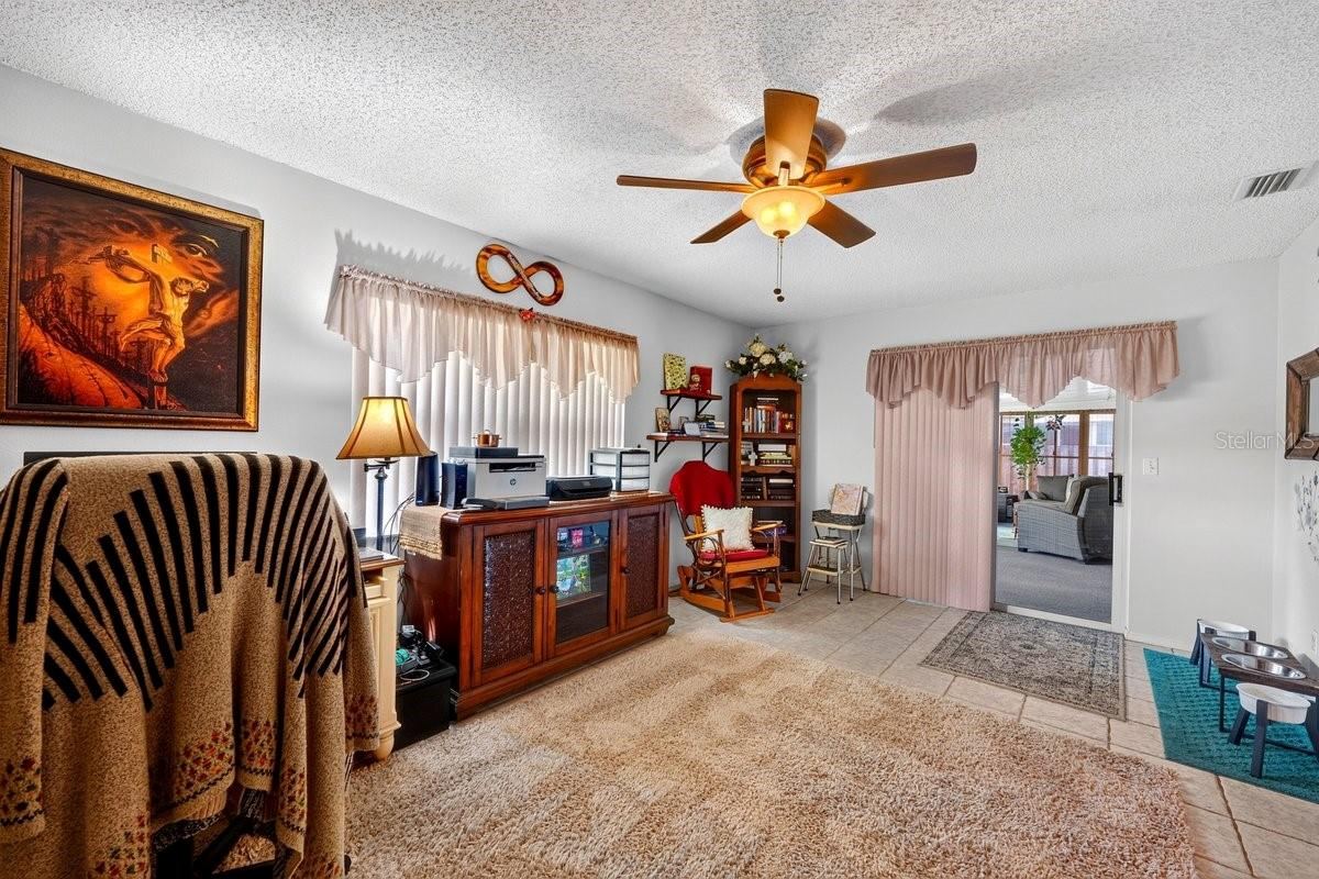 Photo 3 of 2956 Bristol Ln, South Daytona, FL 32119