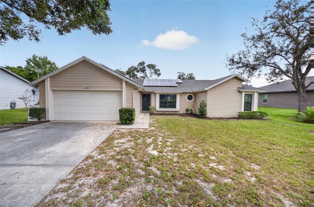 Photo 2 of 2495 E Tipton Dr, Deltona, FL 32738