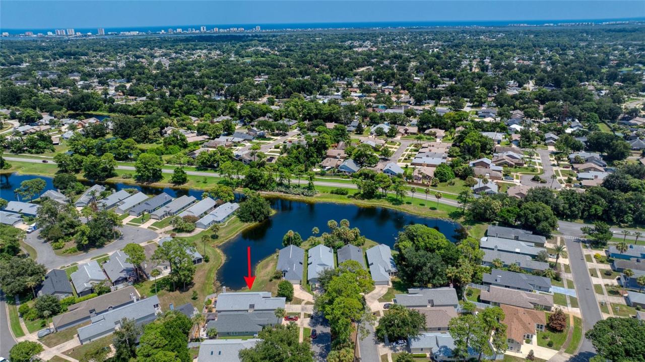 Photo 2 of 982 Breezemont Ct, Port Orange, FL 32127