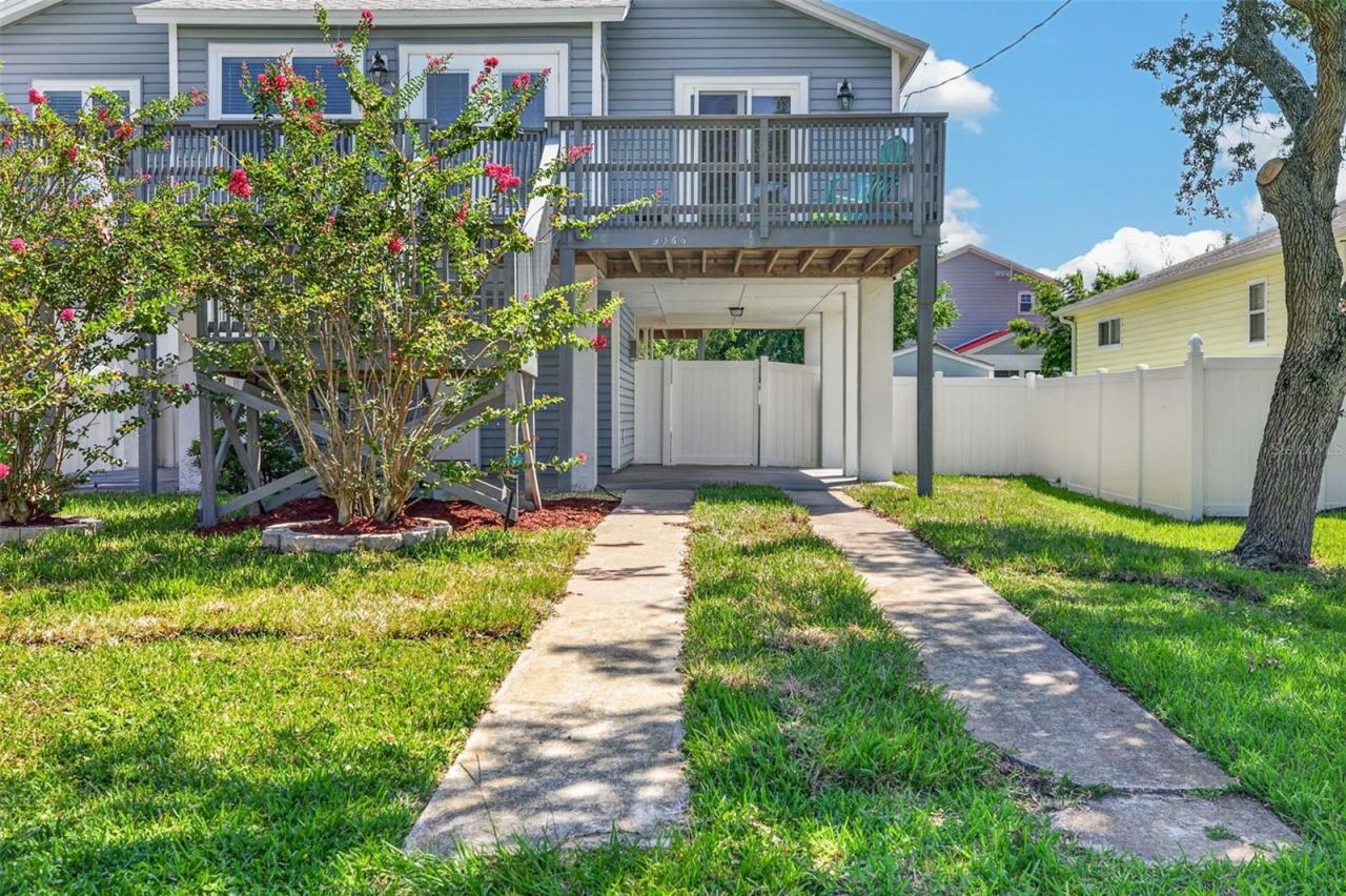 Photo 2 of 5466 4th St, St Augustine, FL 32080
