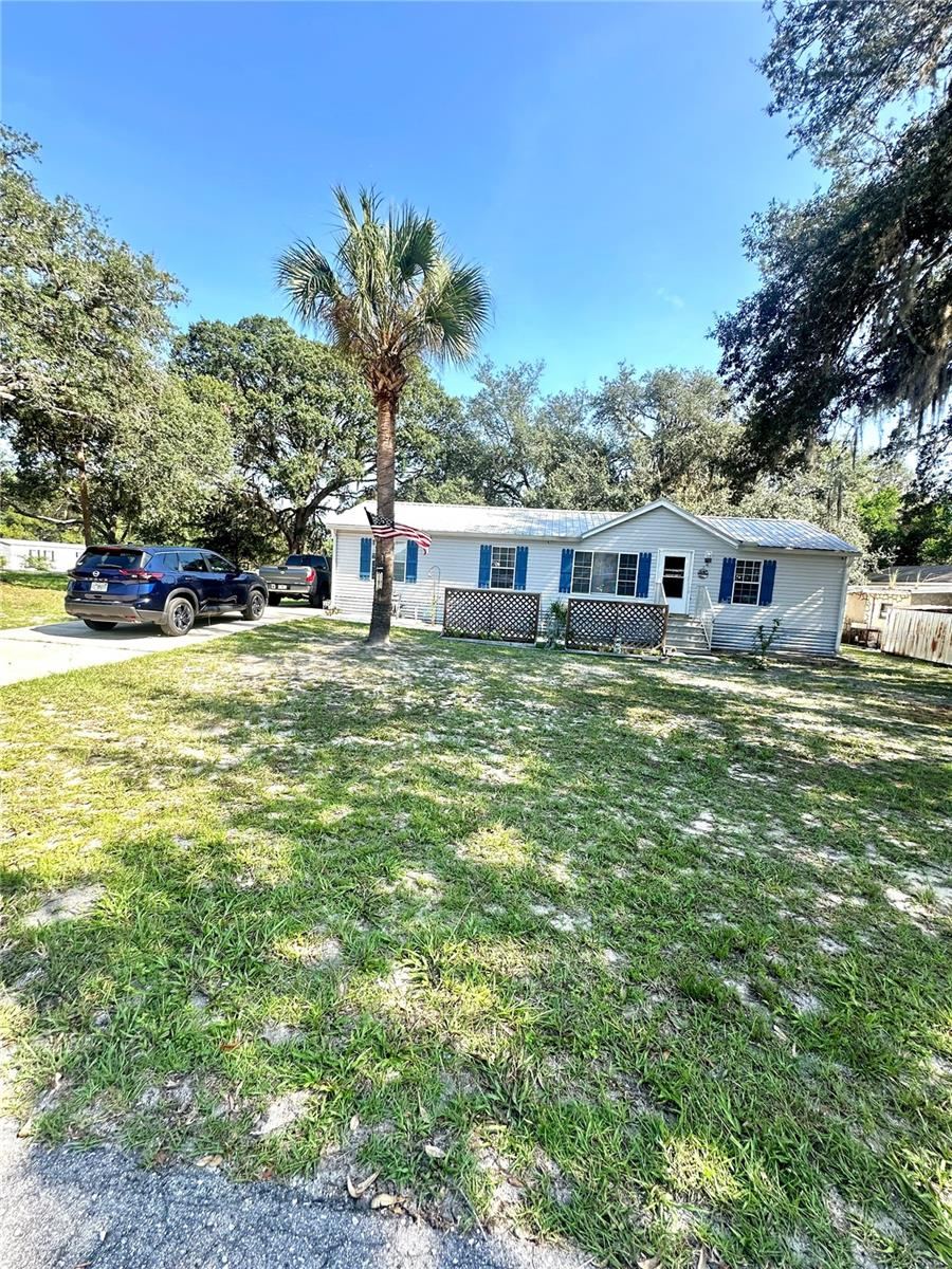 202 Ash St, Interlachen
