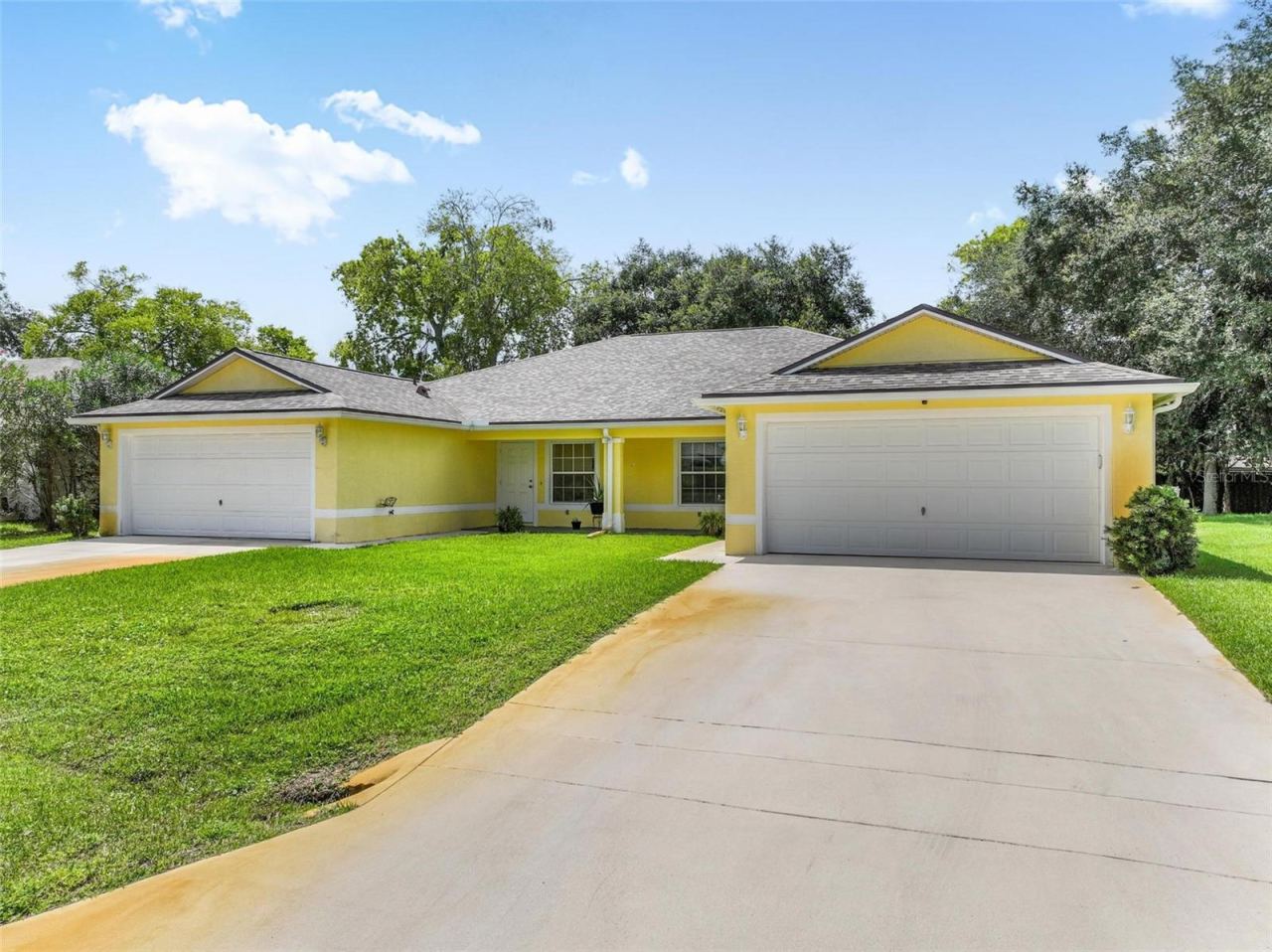 Photo 2 of 8 Fawn Ln, Palm Coast, FL 32137