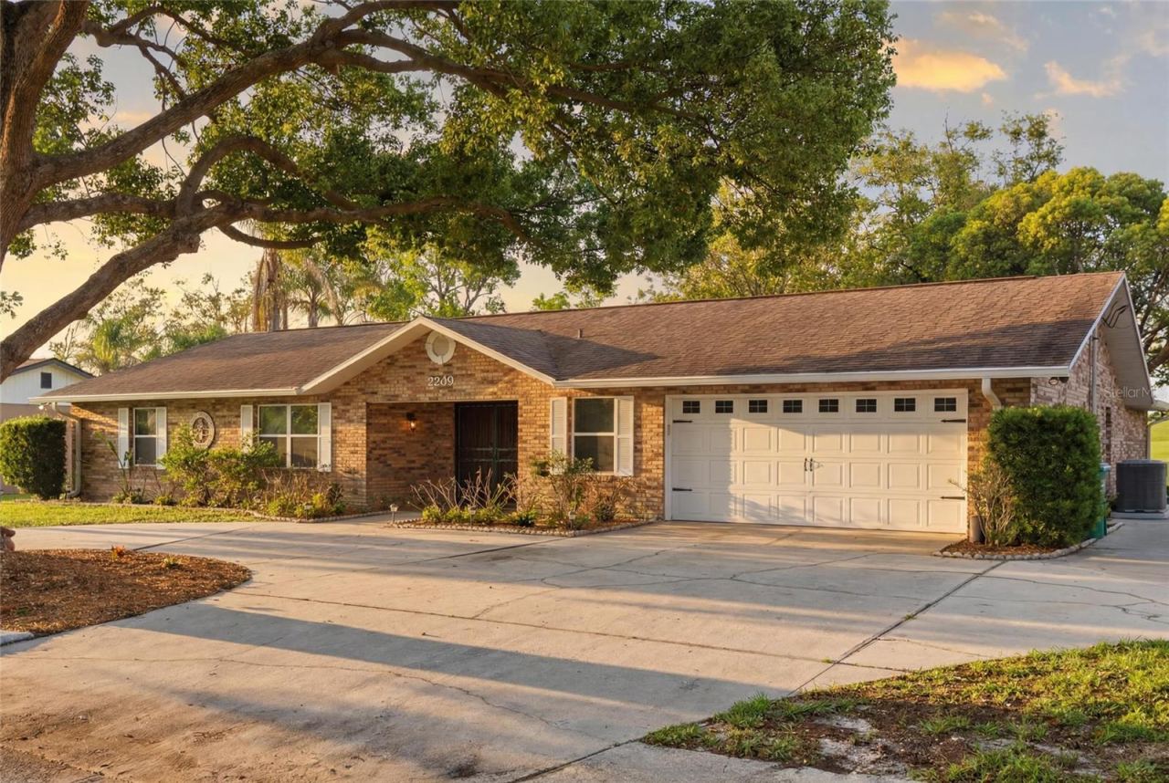 2249 E Union Cir, Deltona, FL 32725