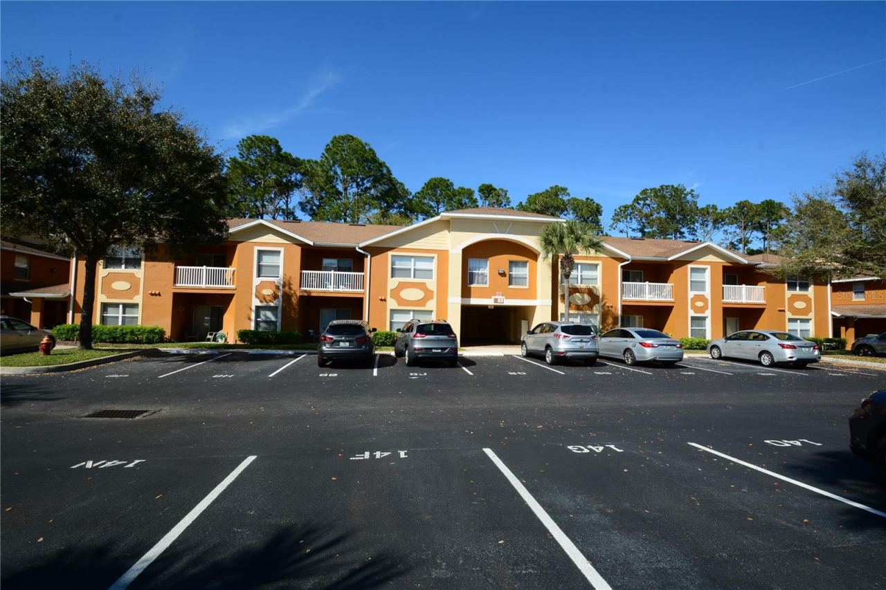 Photo 2 of 4600 E Moody Blvd #8d, Bunnell, FL 32110