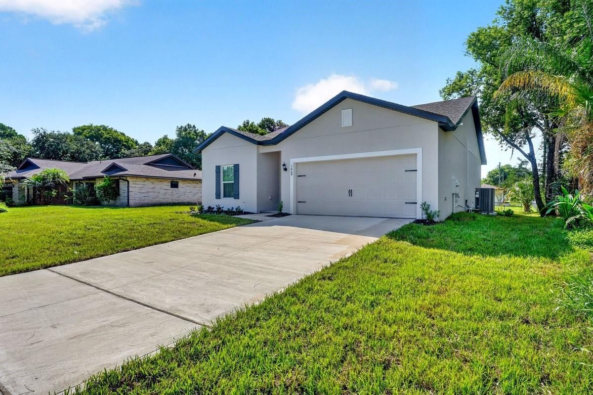 Photo 3 of 1669 Montague St, Deltona, FL 32725