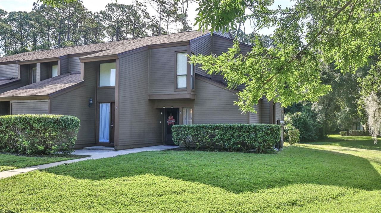 5 Sherbury Ct, Palm Coast, FL 32137