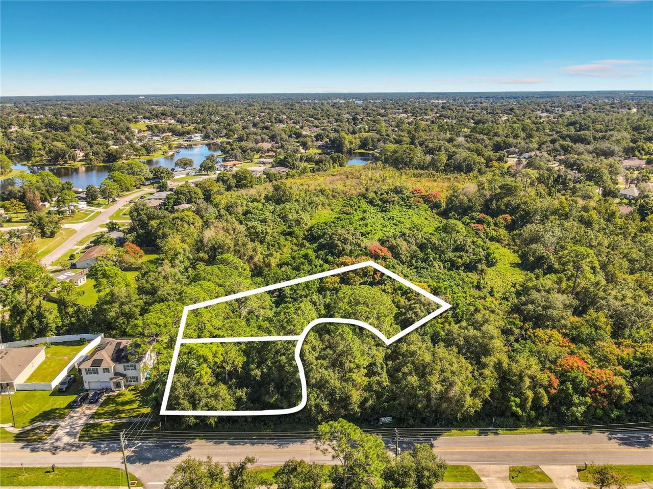 839 Lark Ct, Deltona, FL 32725