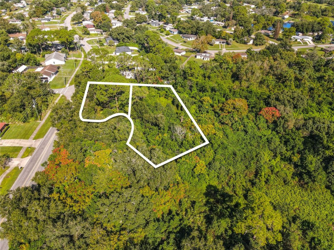 Photo 2 of 839 Lark Ct, Deltona, FL 32725