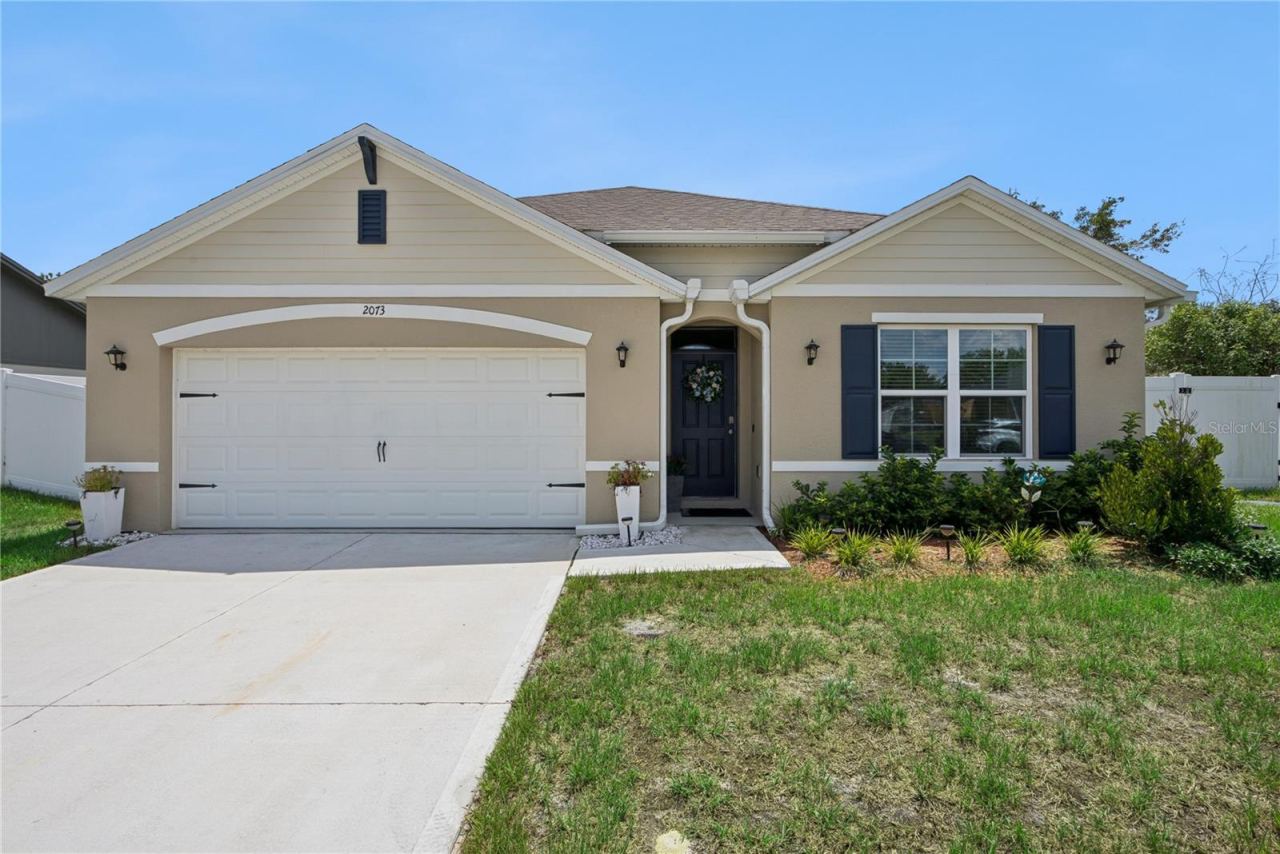 2073 Swanson Dr, Deltona, FL 32738