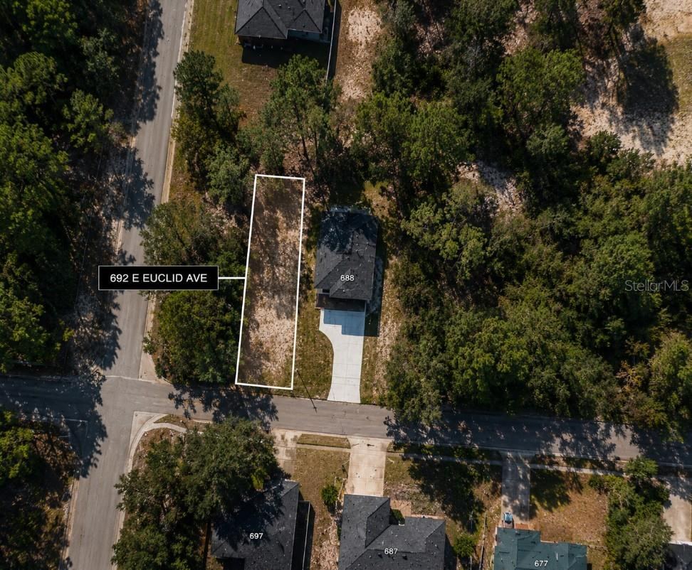 Photo 2 of 692 E Euclid Ave, Deland, FL 32724