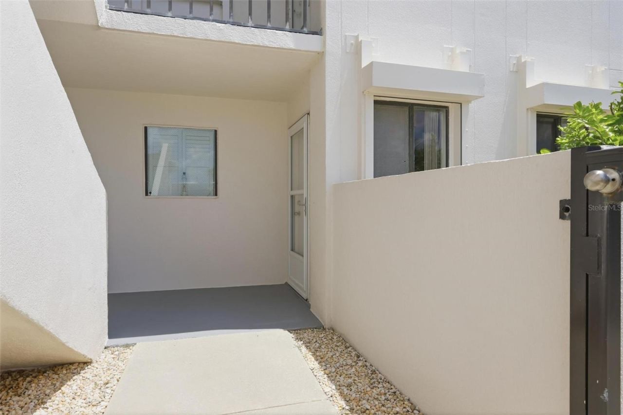 Photo 4 of 2860 Ocean Shore Blvd #1010, Ormond By The Sea, FL 32176