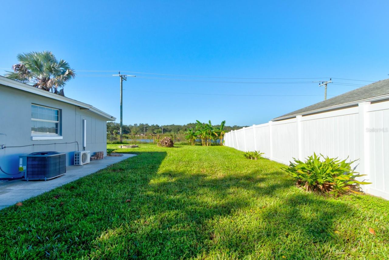 Photo 2 of 1026 Lake Ave, Edgewater, FL 32132