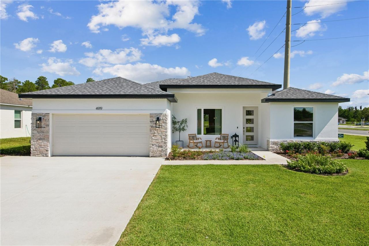 17 Bonnie Ln, Palm Coast, FL 32137