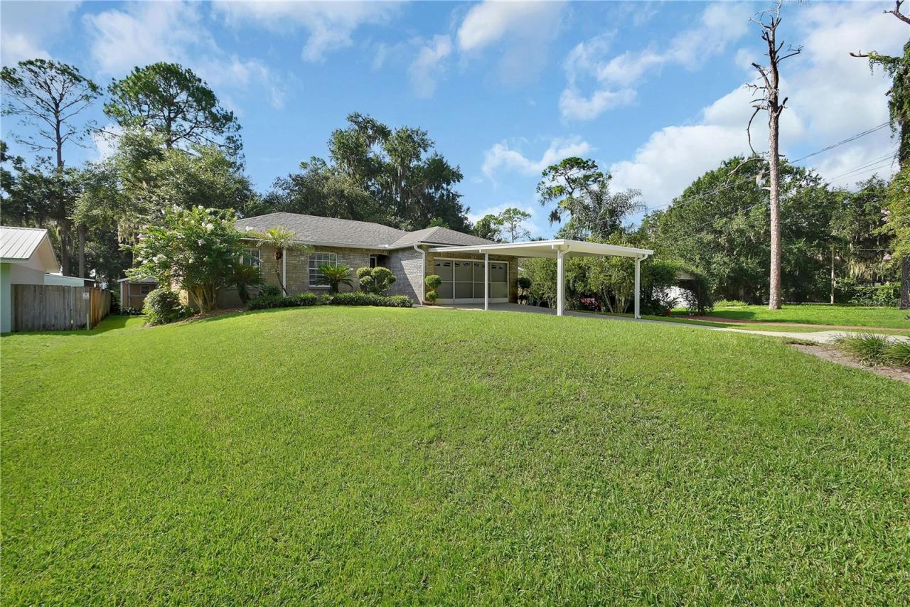 2249 Hontoon Rd, Deland, FL 32720
