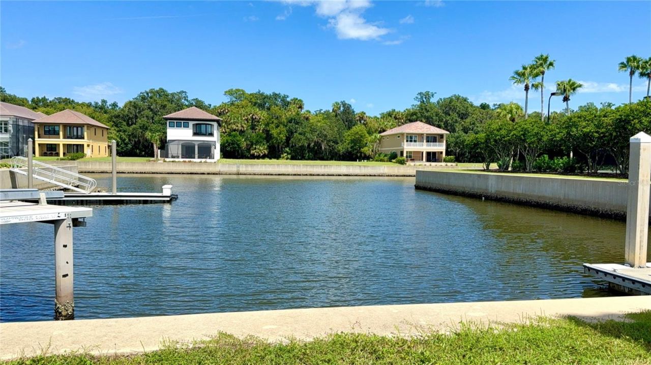 243 Yacht Harbor Dr, Palm Coast