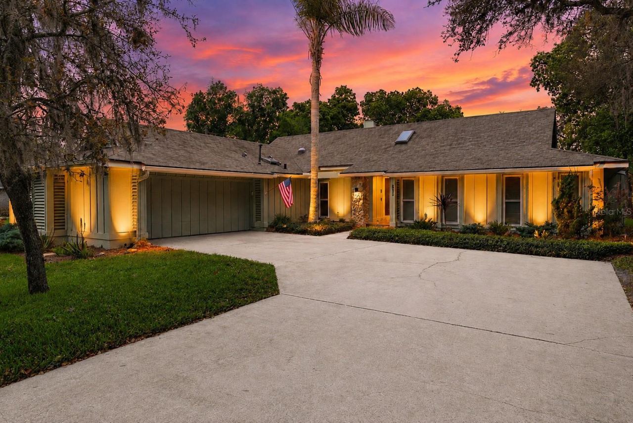 550 Bottlebrush Ct, New Smyrna Beach, FL 32168