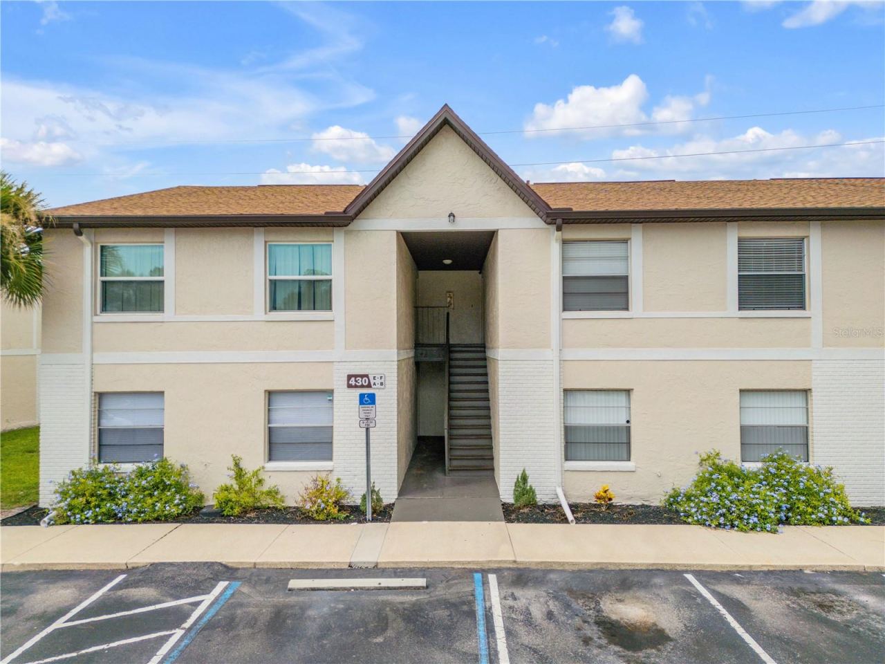 430 Banana Cay Dr #a, South Daytona