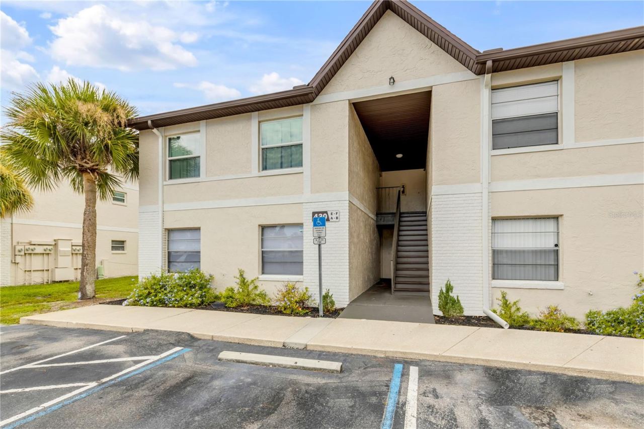 Photo 2 of 430 Banana Cay Dr #a, South Daytona, FL 32119