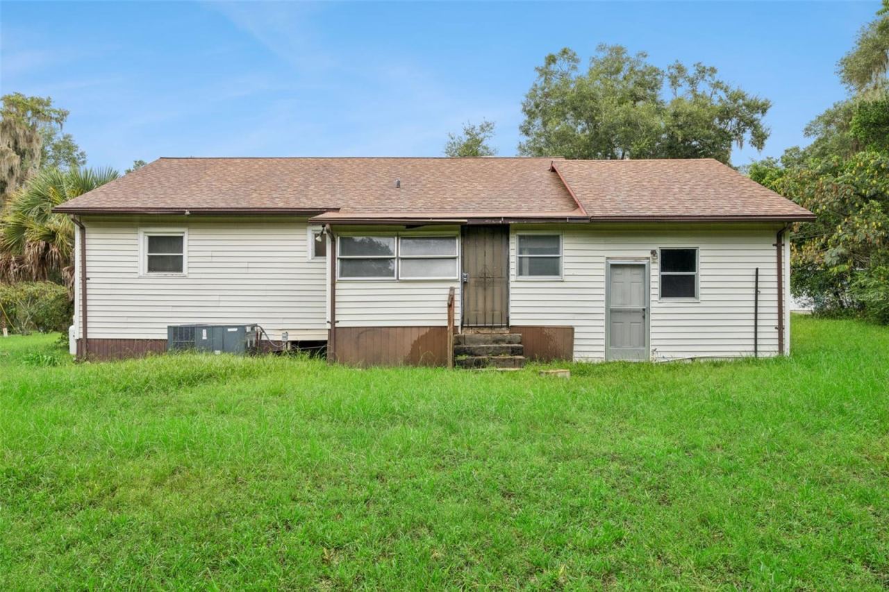 381 W Ohio Ave, Lake Helen