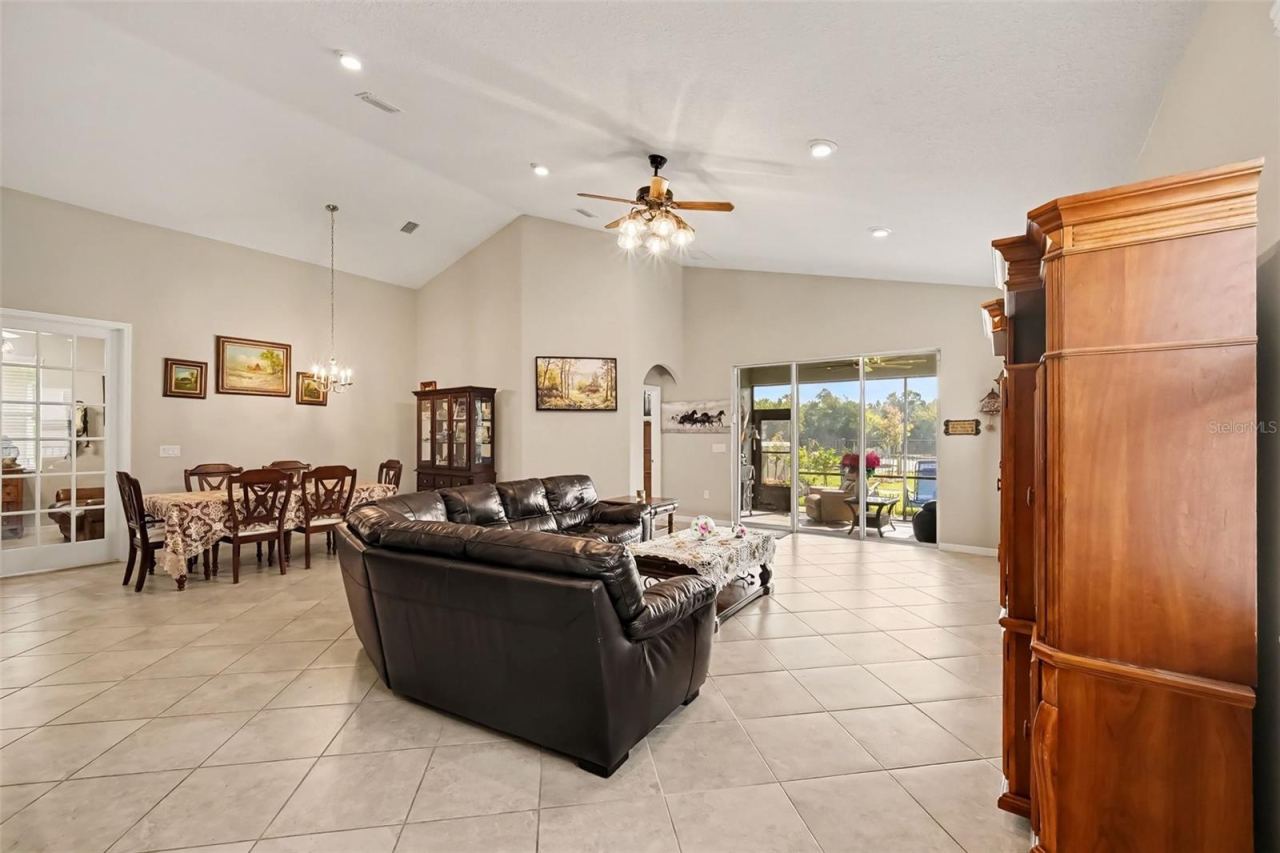 Photo 4 of 43 Lagoon Way, Palm Coast, FL 32137