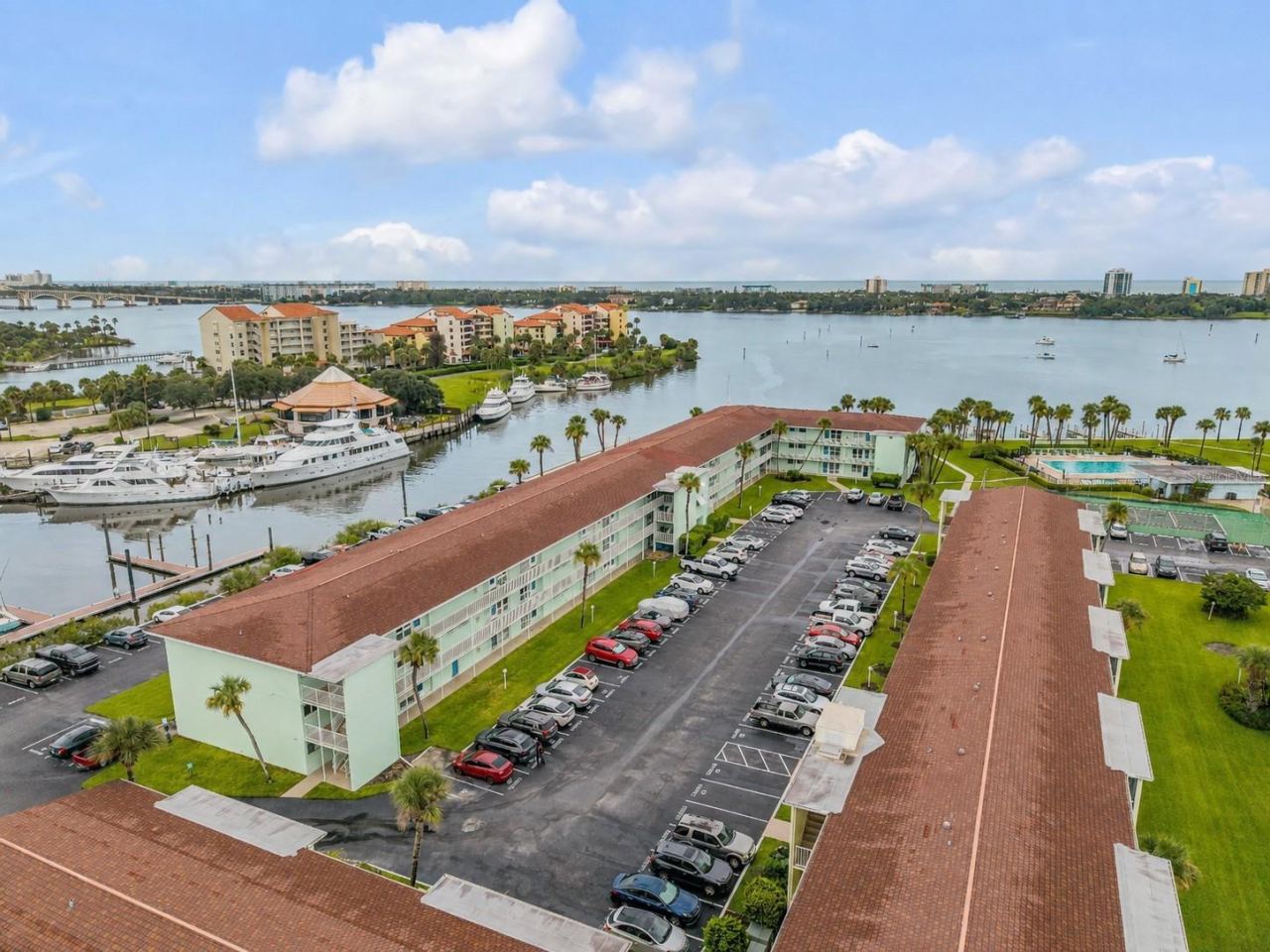 715 S Beach St #214d, Daytona Beach, FL 32114