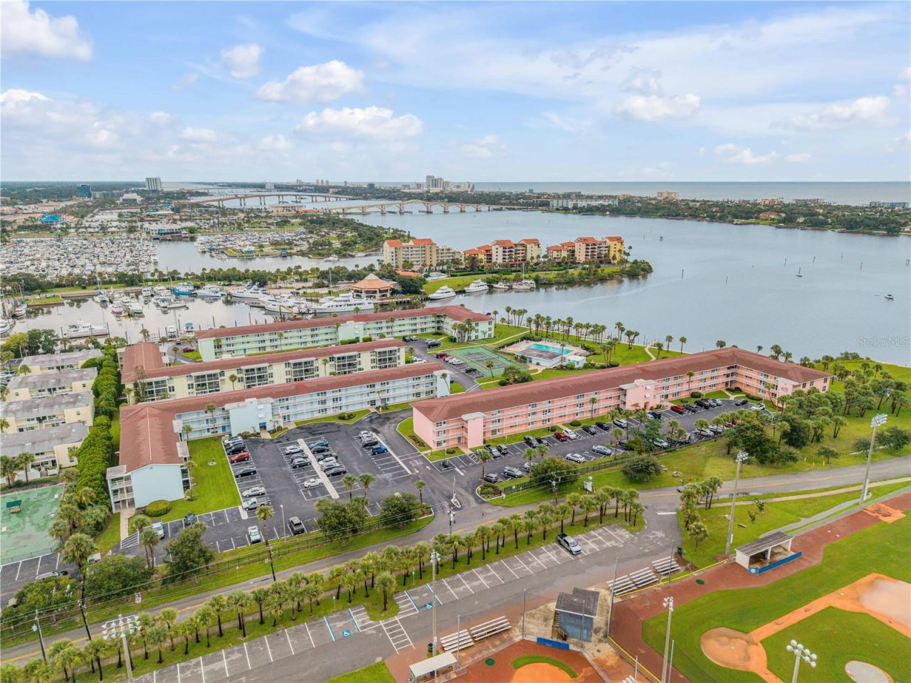 Photo 2 of 715 S Beach St #214d, Daytona Beach, FL 32114