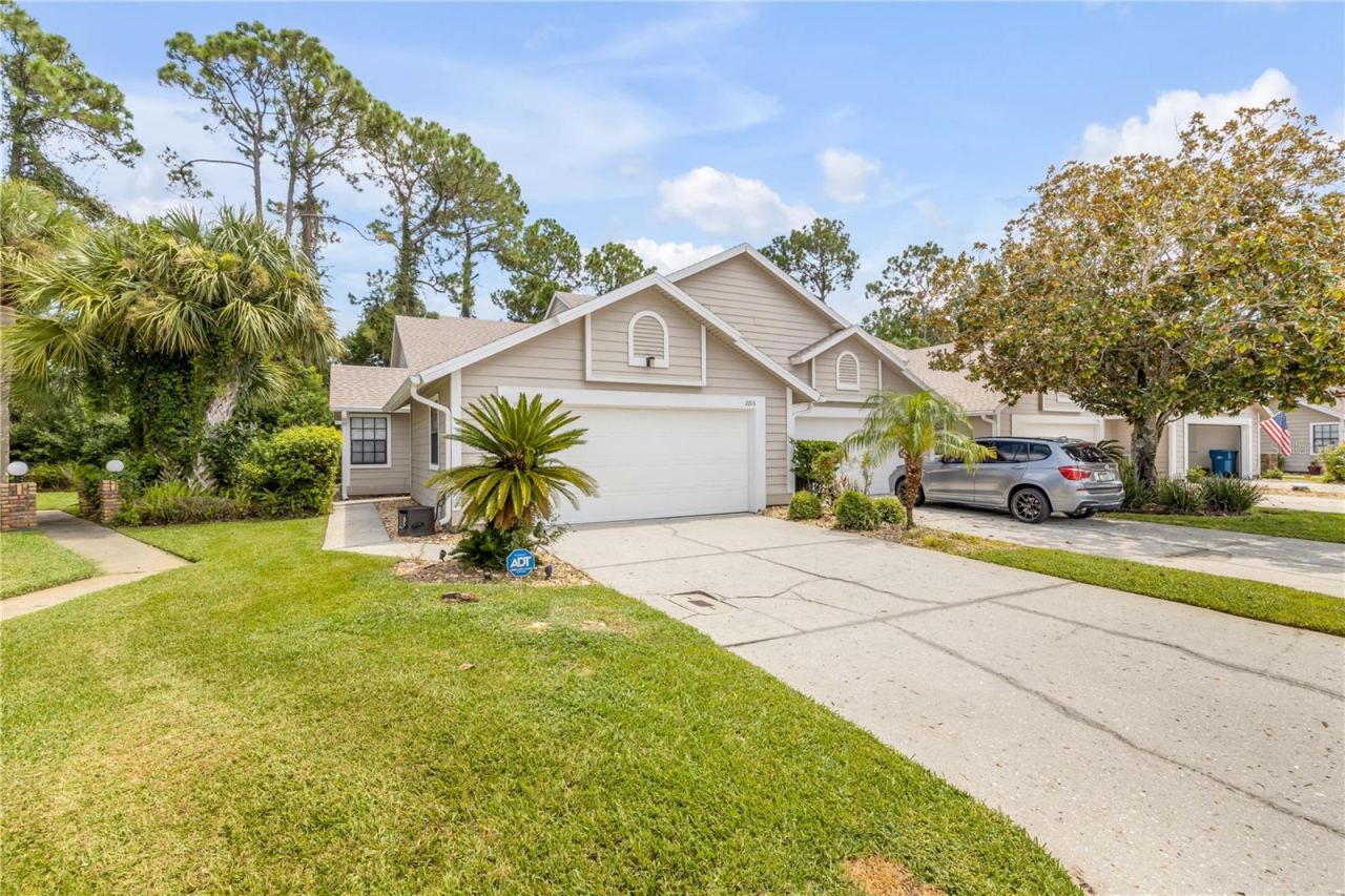 Photo 3 of 2016 Cornell Pl, Port Orange, FL 32128